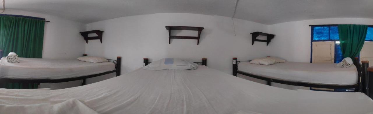 Hostal Alquimista Taganga Bagian luar foto